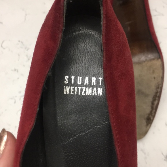 Red suede pumps - Picture 4 of 7